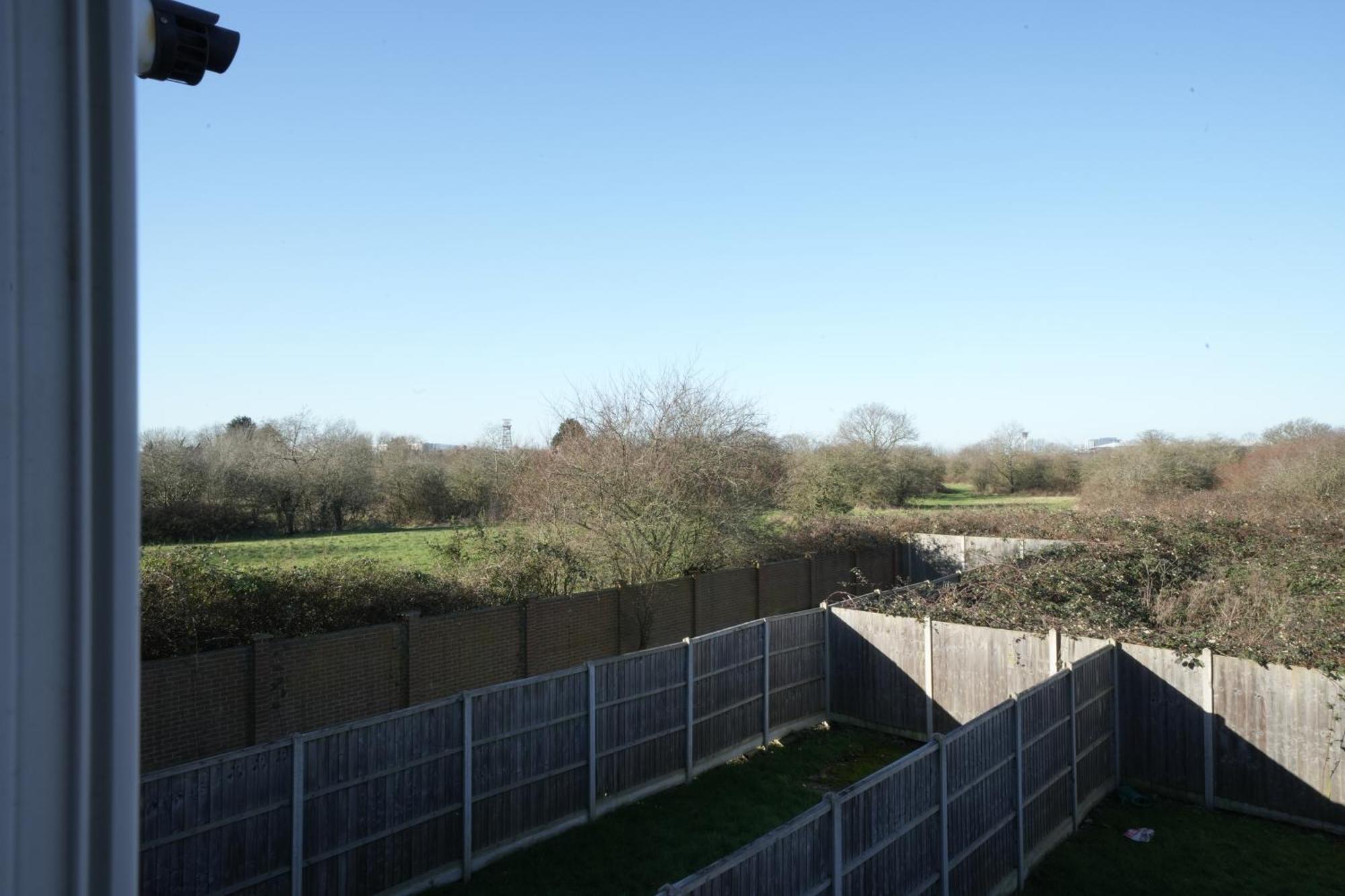 Hatton Apartments Heathrow Airport- Free Parking-Free Underground To And From Heathrow Airport Hatton Cross See Picture-See London Fast Hatton Cross To Central London 30Min Eksteriør billede
